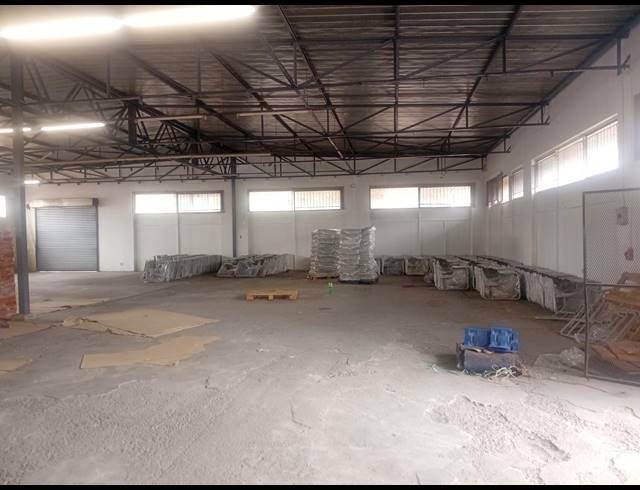 780M² RETAIL TO LET IN WHITE RIVER CENTRAL
